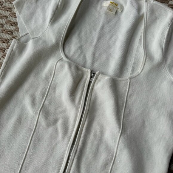 New Anthropologie White Shirt - Picture 2 of 4